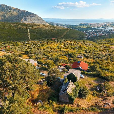 Olive Garden House In Zrnovnica With A View & Bbq Žrnovnica Exterior foto