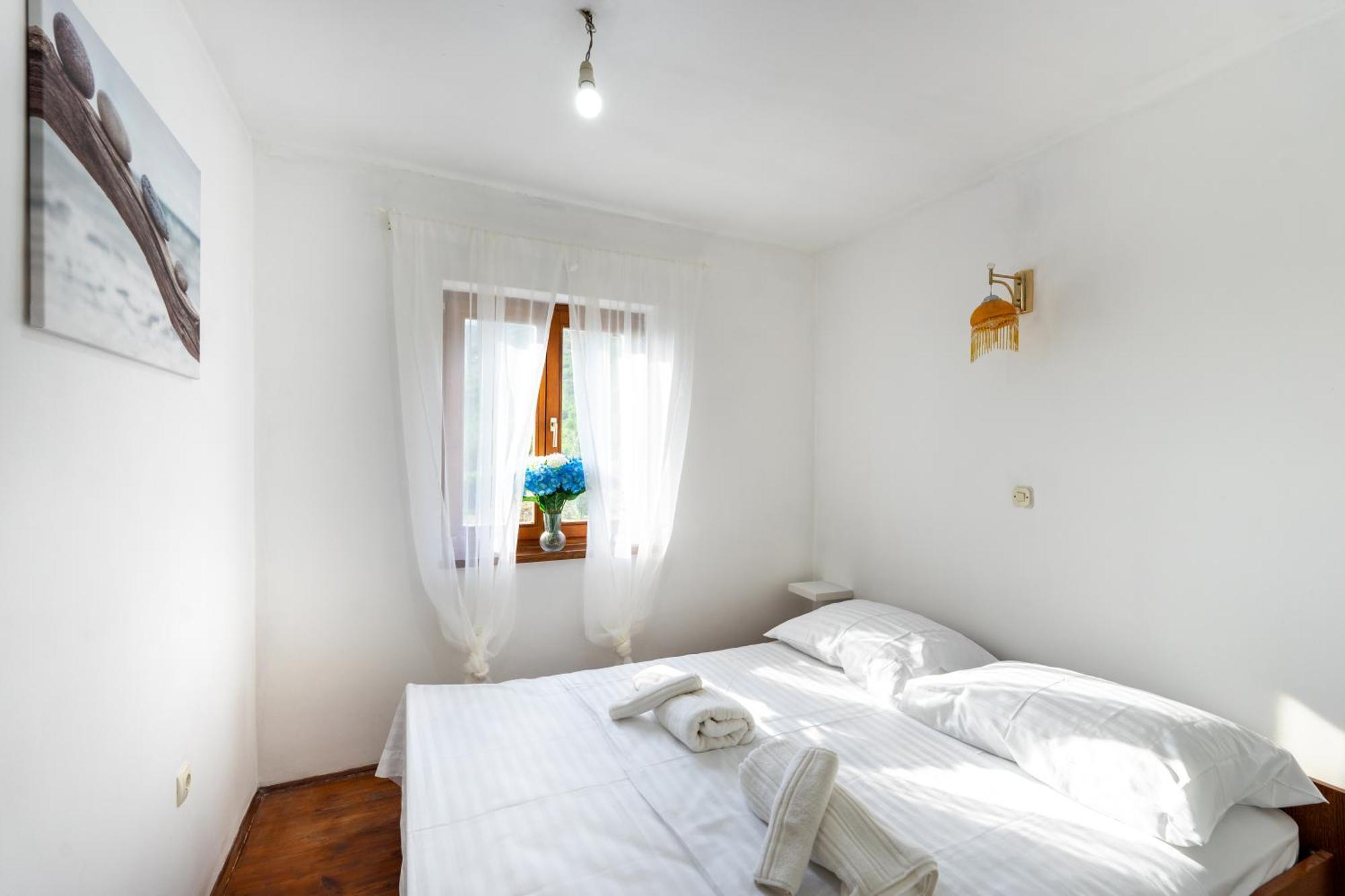 Olive Garden House In Zrnovnica With A View & Bbq Žrnovnica Exterior foto