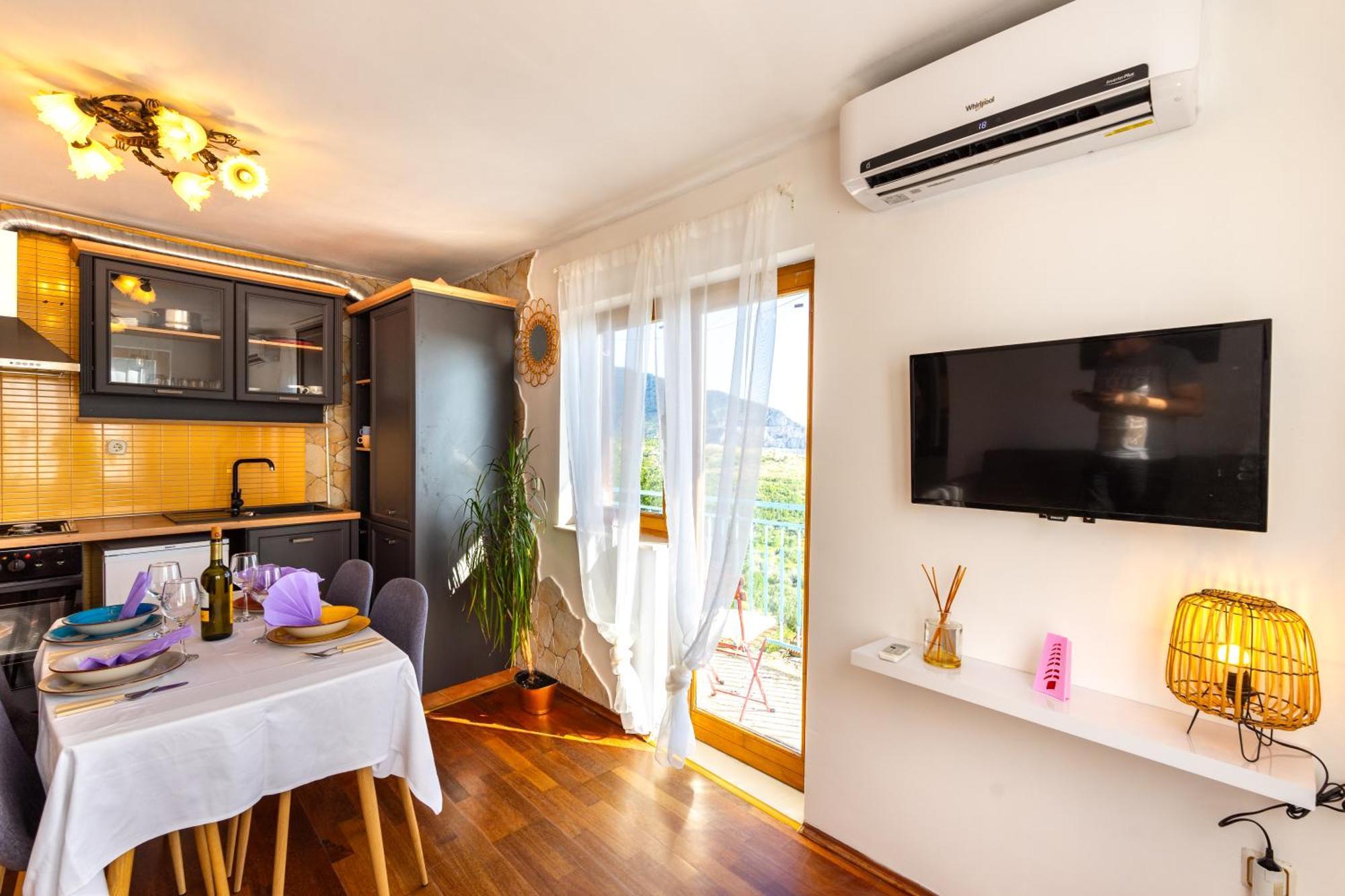 Olive Garden House In Zrnovnica With A View & Bbq Žrnovnica Exterior foto